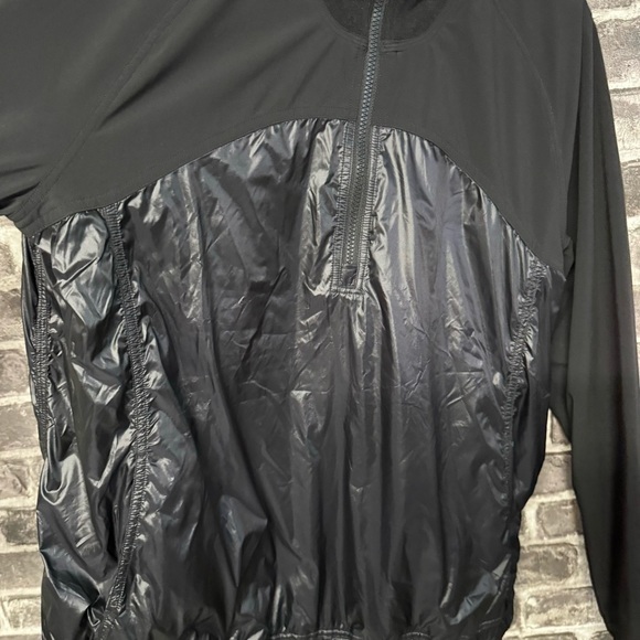 Lululemon All Roads 1/2 Zip jacket pullover Black pockets - Picture 6 of 12